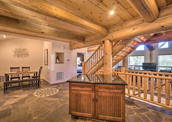Holiday home Mtn-view Gem W/ Fire Pit & Deck In