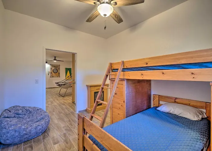 Holiday home Mtn-view Gem W/ Fire Pit & Deck In *